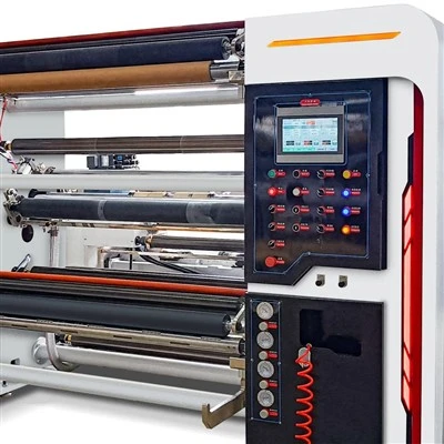 Machine à refendre le papier